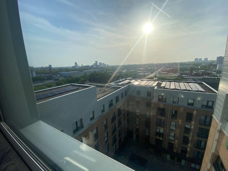 Prime Suite 2 Bedroom Apartment With Rooftop Terrace Manchester Extérieur photo