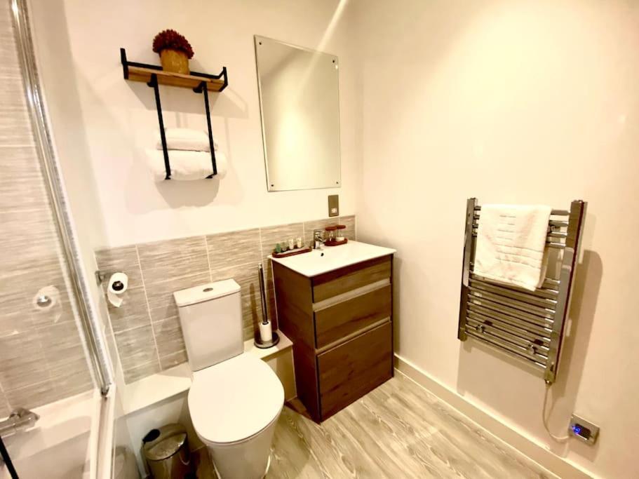Prime Suite 2 Bedroom Apartment With Rooftop Terrace Manchester Extérieur photo